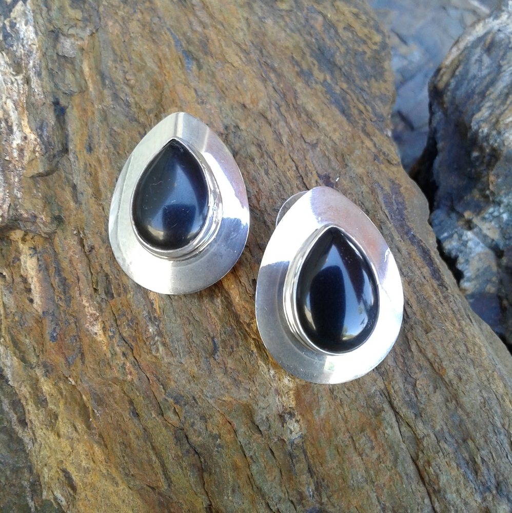 Sterling Silver Onyx EARRINGS